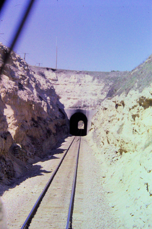 Short tunnel